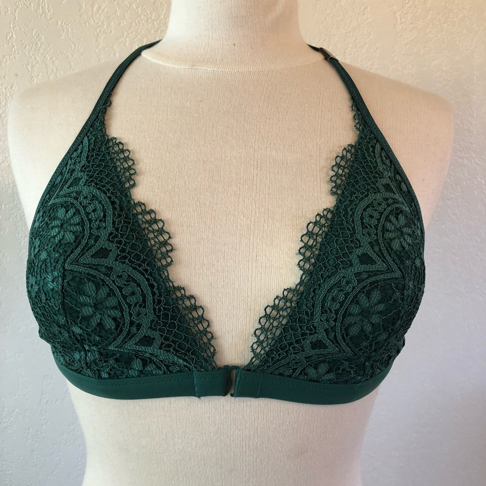 Victoria Secret Bra size L
